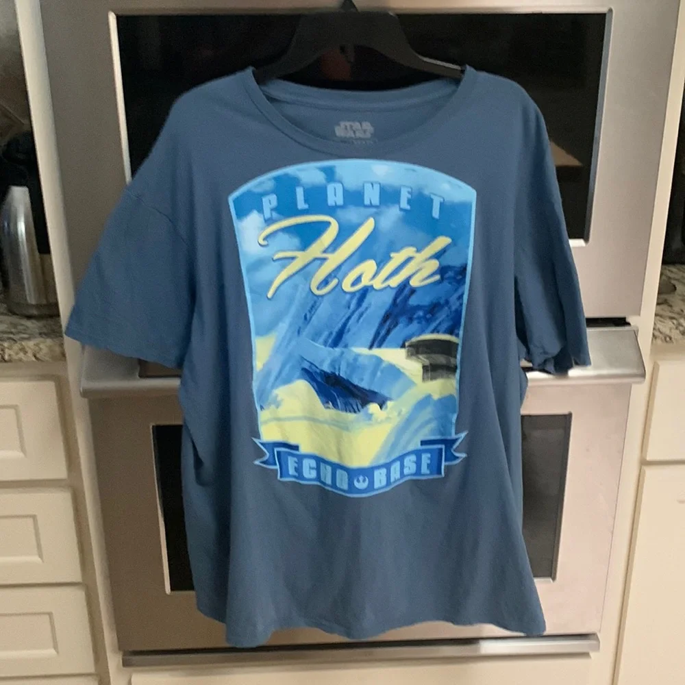 Star Wars size 2XL soft cotton fabric Tshirt Planet Echo Base like new condition - Picture 4 of 10
